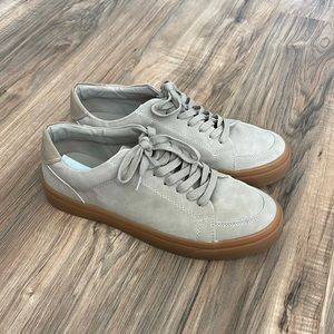 Men’s stone sued casual shoes